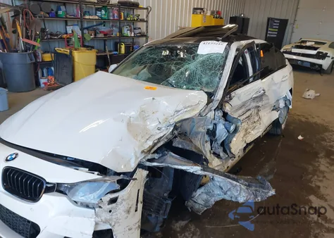 2014 BMW 328I xDrive из США, поврежденный, VIN WBA3B3C56EJ978243